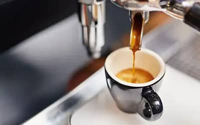 Kako lahko kuhana kava in espresso vplivata na holesterol